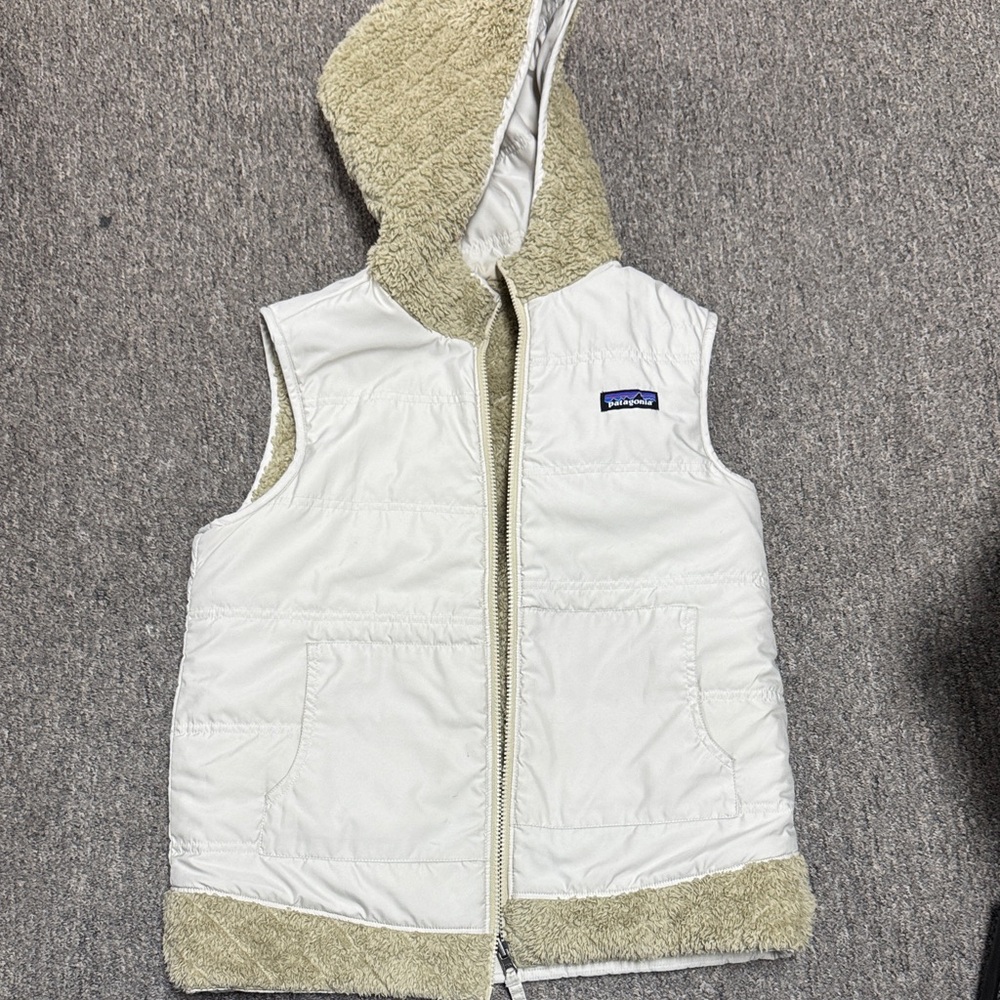 Patagonia White and Tan Hooded Vest